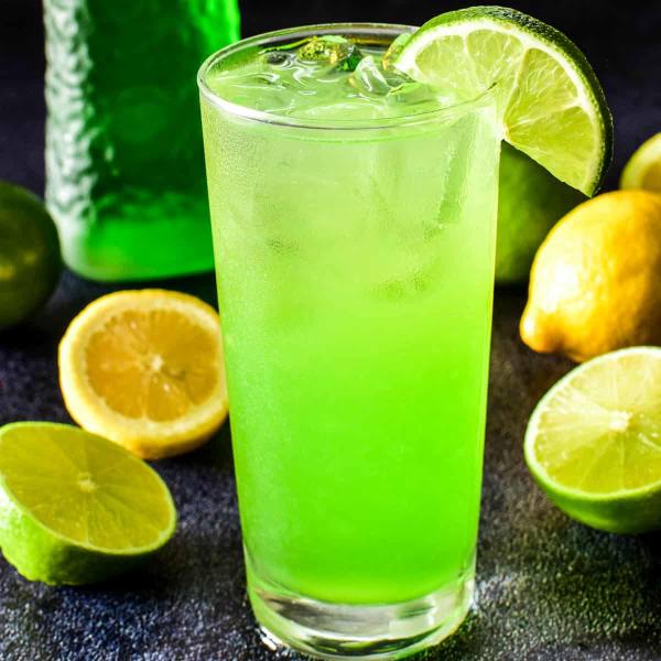 칵테일 미도리 사워 Midori Sour 정통 레시피 , 트위터 덕분에 난리난 커뮤니티